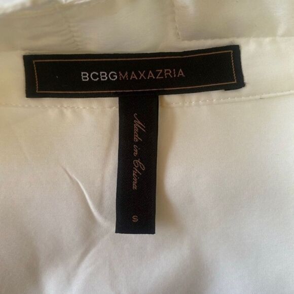 BCBG Max Azria White Button Down Shirt Women’s Small Tie Detail - Picture 5 of 6